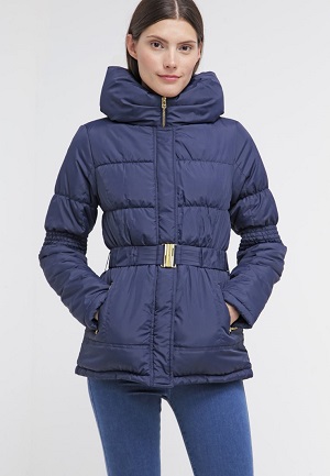 Flot og navy blå vinterjakke fra Anna Field