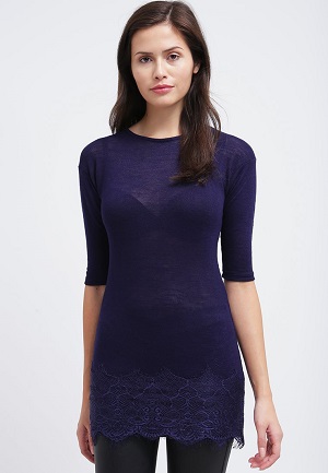 Navy blå top fra Dorothy Perkins