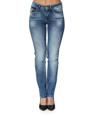 Lyse only jeans på tilbud