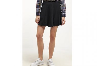 Mini skirt i sort forside
